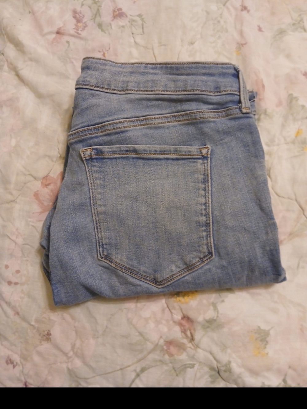 Old Navy Light Wash Skinny Jeans